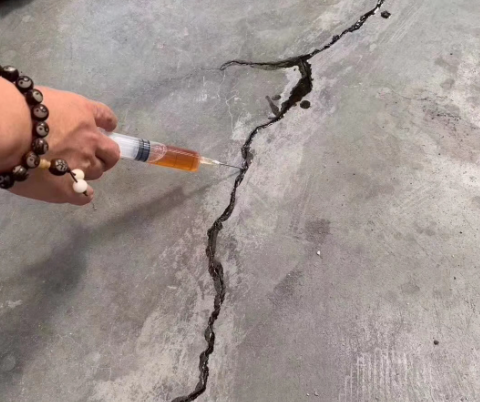 卓资混凝土裂缝修补技术详解​